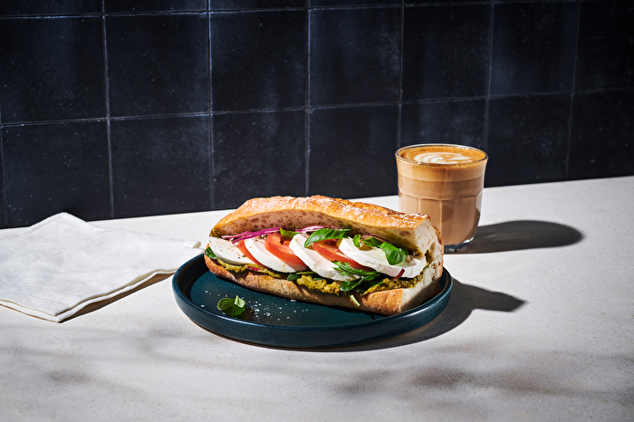 Frischer Classic Mozzarella-Geschmack von Mondarella günstig bei kokku im veganen onlineshop kaufen.