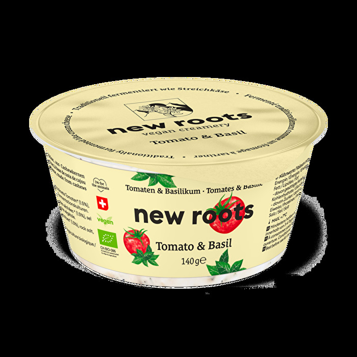 Der Tomaten und Basilikum Aufstrich von New Roots ist ein echter Klassiker unter den Frischkäse Alternativen.