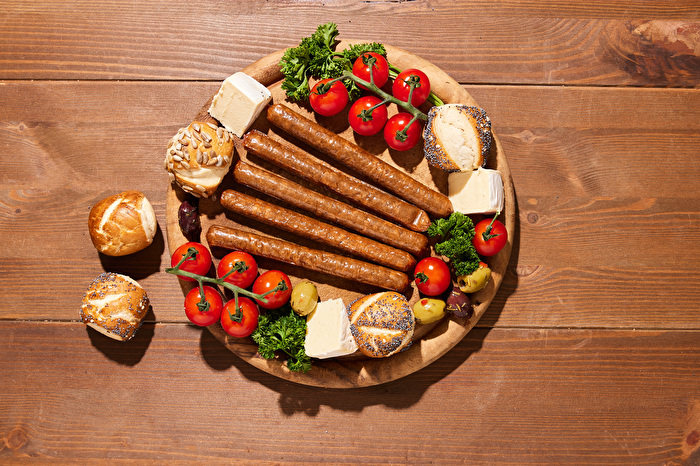 Die Vegane Kabanossi von planeo - der wohl beliebteste Grillsnack, wenn Ihr normale Bratwürste nicht mehr sehen könnt!