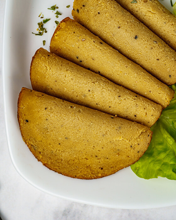Vegane Knoblauchschinken von planeo günstig im Veganshop bei kokku-online.de bestellen.