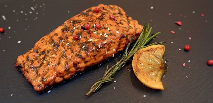 The Filet - veganer Lachsersatz Pink Pepper & Lemon Style von Revo Foods günstig bei kokku-online.de kaufen!
