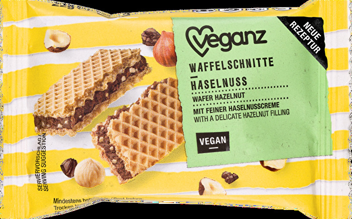 Die Waffelschnitte Haselnuss von Veganz vereint knusprige Waffel mit cremiger Haselnussfüllung.