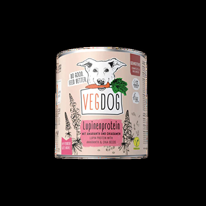 Das Sensitive Lupinenprotein von VEGDOG ist ein bedarfsgerechtes Futter, das mit der Hilfe von Tierärzten und Tierärztinnen entwickelt wurde, insbesondere für sensitive Hunde mit Allergien.